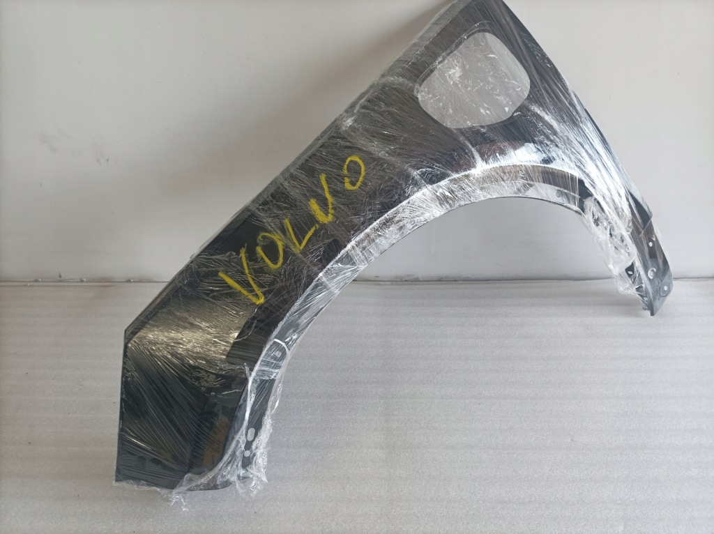 фото №8, Volvo xc40 крила лівий перед