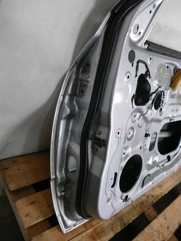 фото №16, Mitsubishi outlander i двері правий перед a31