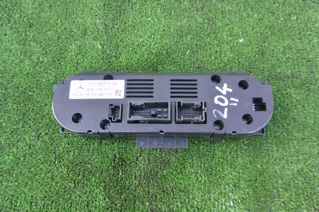 фото №7, Панель кондиционера обдув mercedes w204 eu