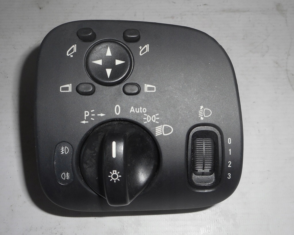 фото №1, Mercedes w203 панель переключатель света a2035452304