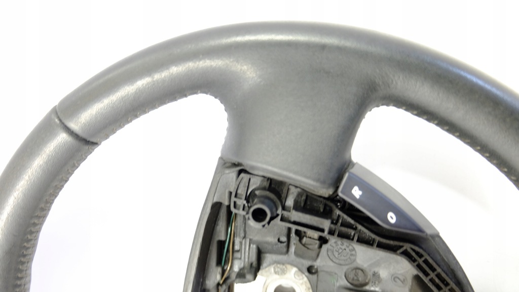 фото №7, Renault twingo ii воздуховод кожа 484009618r