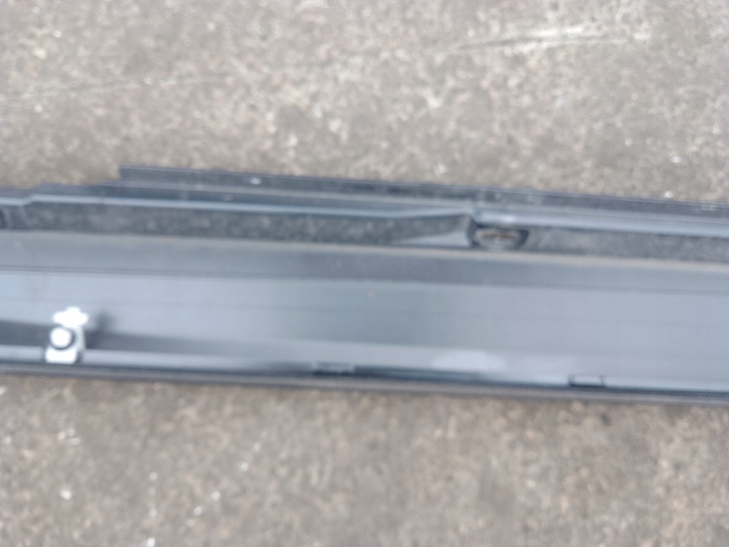 фото №16, Накладка молдинг порог левая audi a6 c8 sedan lx7u