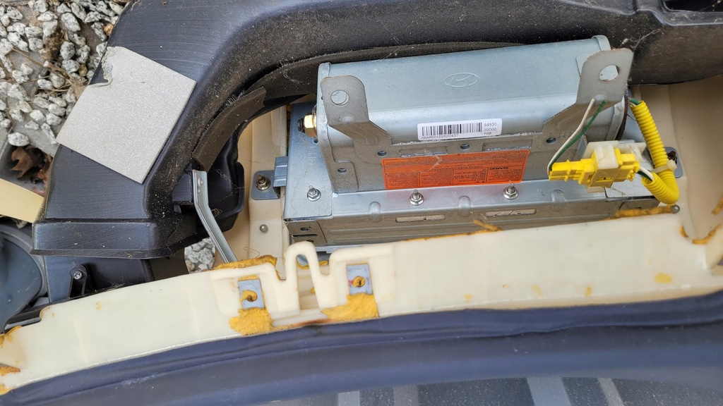 фото №5, Консоль+ подушка hyundai elantra europa оригинал