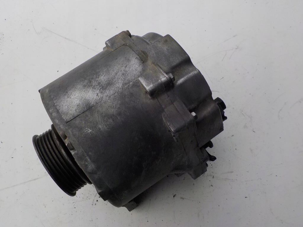 Купить Audi q7 08r 4.2 fsi 349km полоса генератор 079903021m