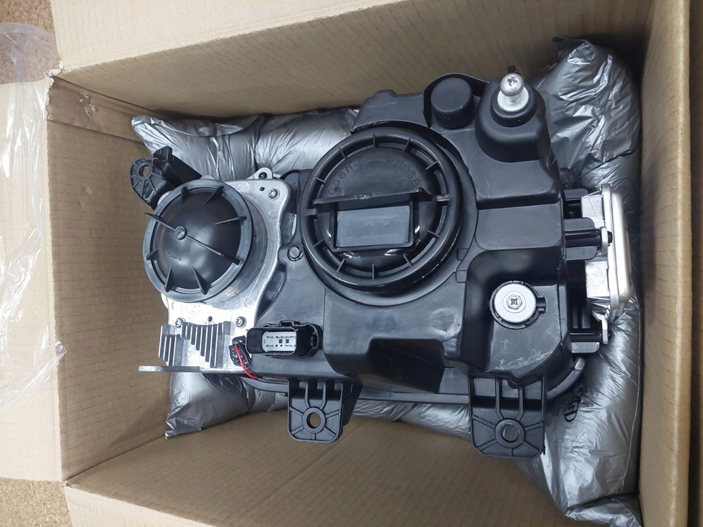 фото №14, Dodge challenger 2015-2023 лампа ксенон led лівий + правий повний