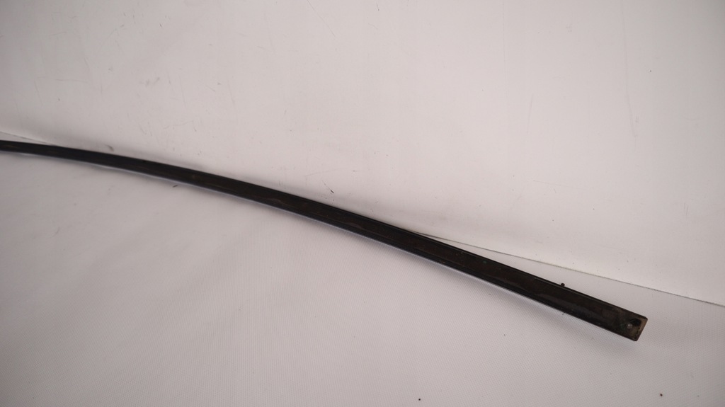 фото №8, Maserati ghibli 14- молдинг кровельная правая '06700168900