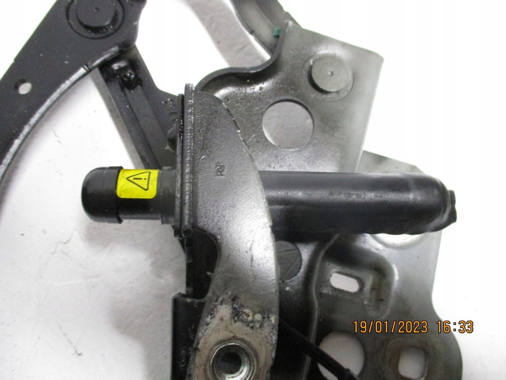 фото №7, Петля петлі капот jaguar e pace піротехнічний