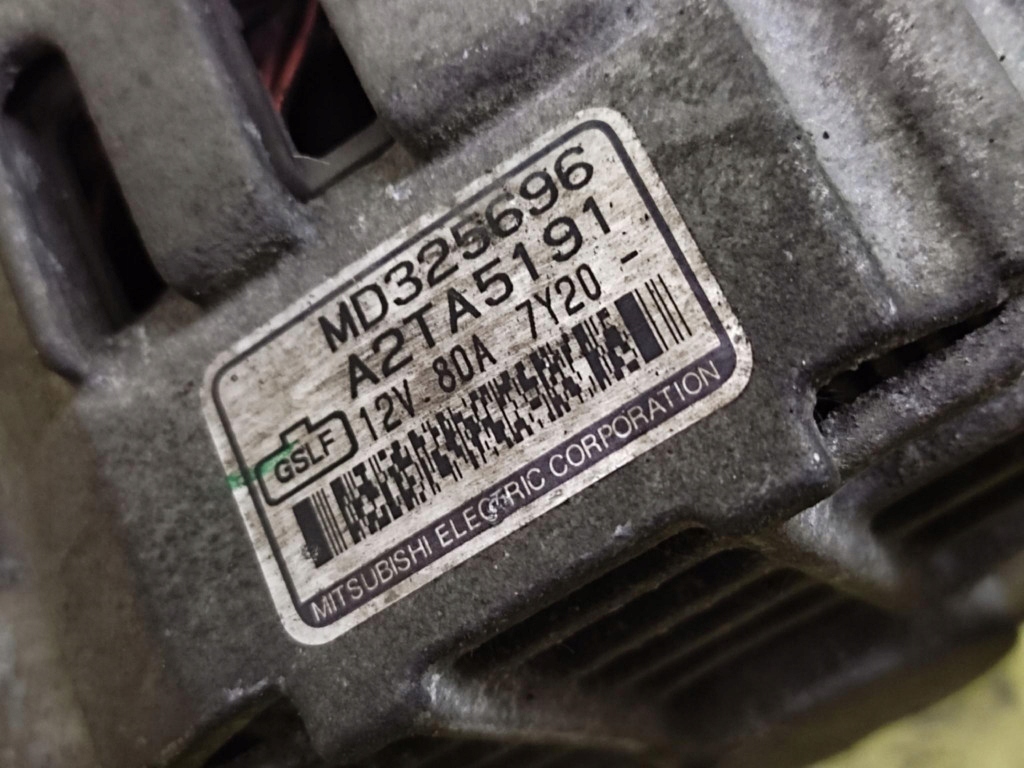 Mitsubishi colt v 1.3 генератор md325696 в Украине