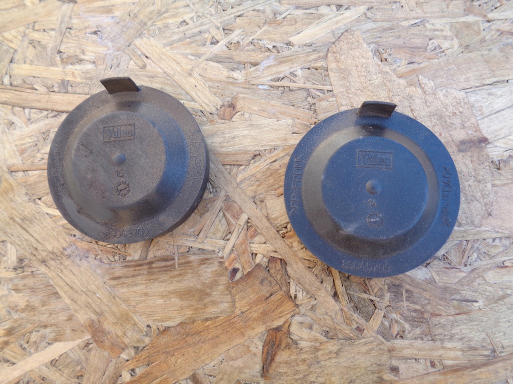 фото №1, Citroen c4 cactus заглушка кришка лампи