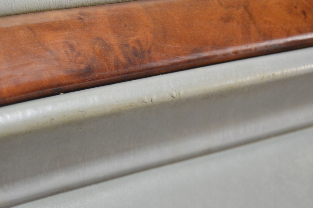 Обшивка дверь правый szary po рестайлинг  mercedes r129 sl 1297209470 Цена