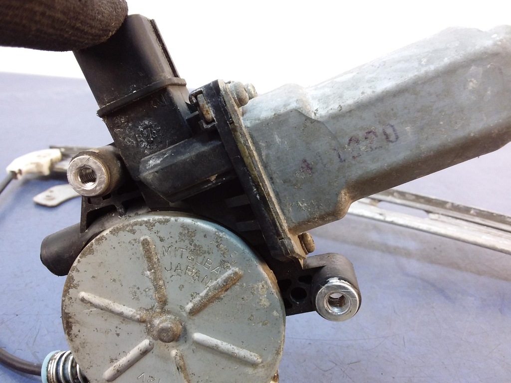 фото №4, Honda accord vii подъемник стекло перед правый