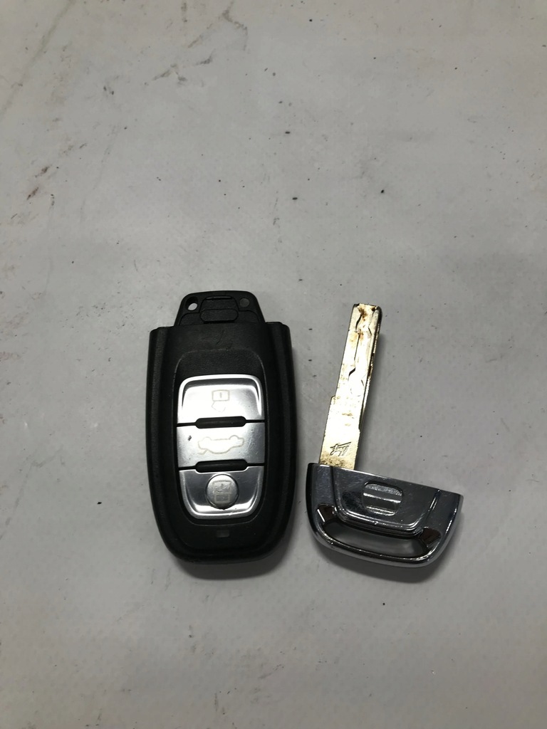 фото №1, Ключ pilot audi a6 c7 4g 10-