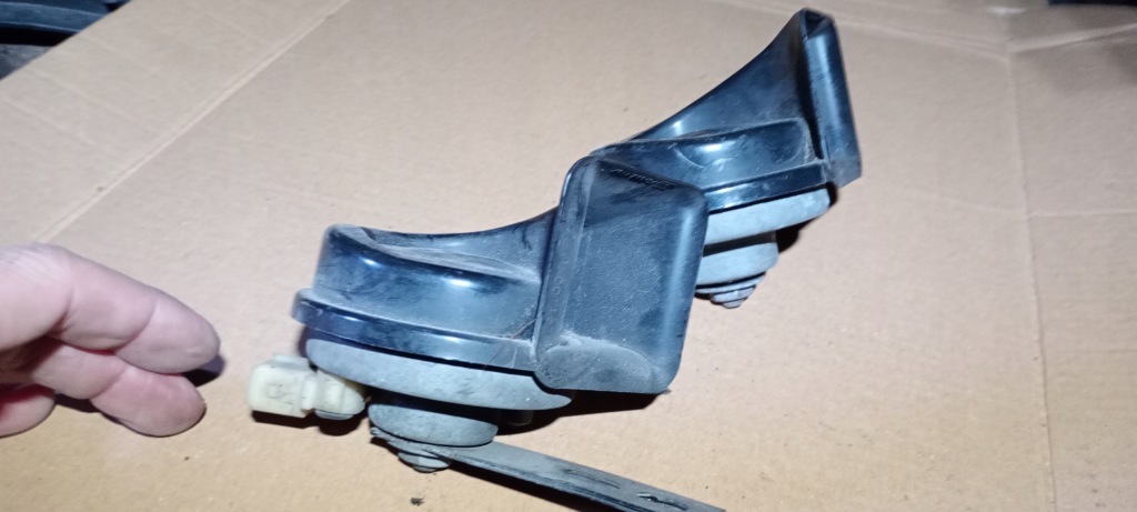 фото №1, Клаксон trafic vivaro talento 14-19 rok сигнал звуковий