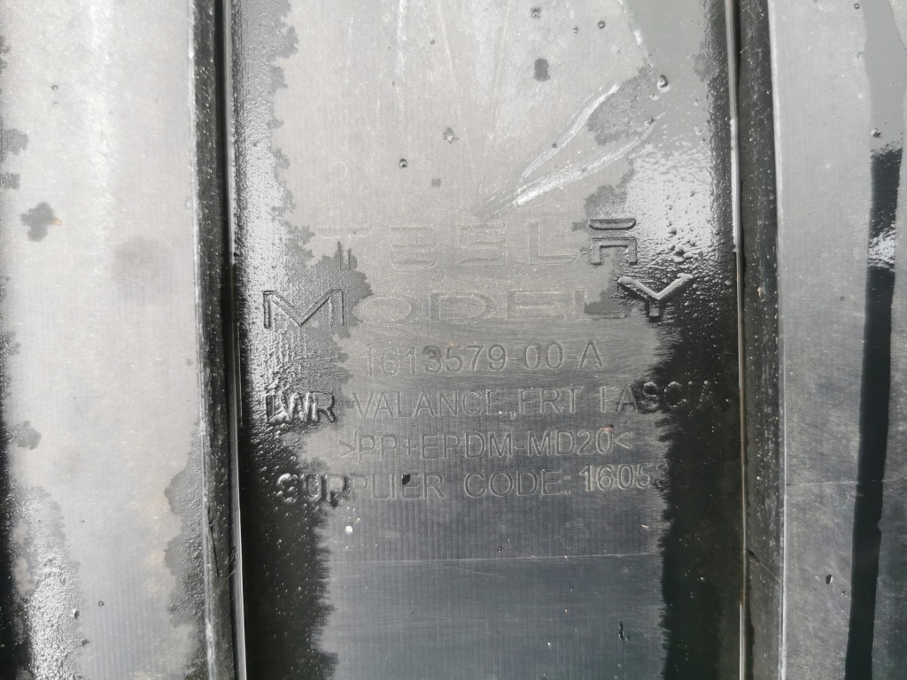 Бампер перед передній плита tesla y 1613579-00-a Недорого