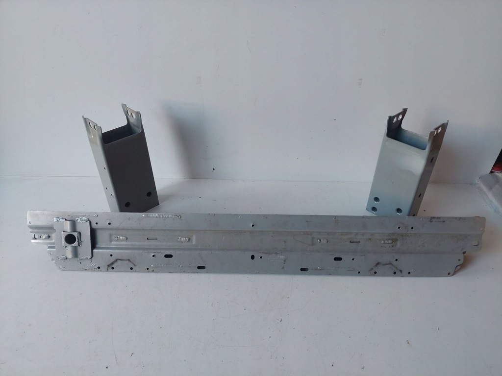 фото №1, Jaguar f-pace x761 балка бампера перед зона