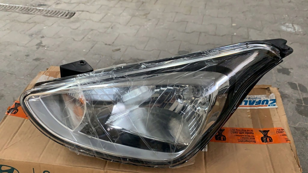 фото №1, Hyundai i10 2014- лампа левая bez подсветка