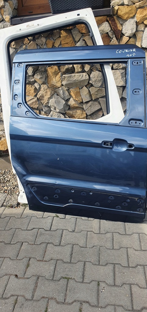 фото №1, Ford transit courier дверь правое сдвижные