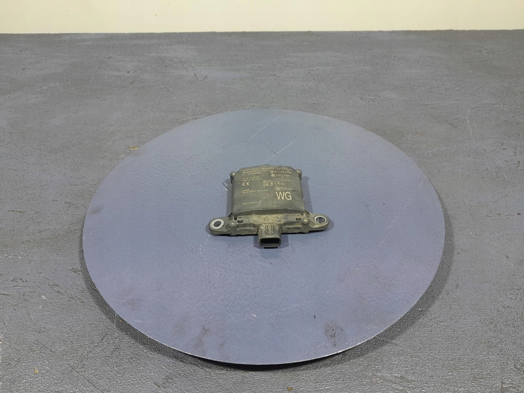 фото №1, Suzuki swace corolla e21 радар датчик мертвого pola 88162-02040