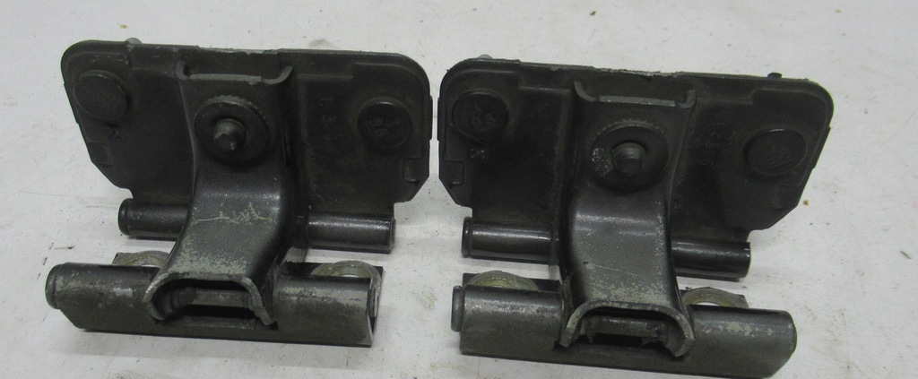 фото №1, Jeep cherokee wk 08r петля кришки задня kpl