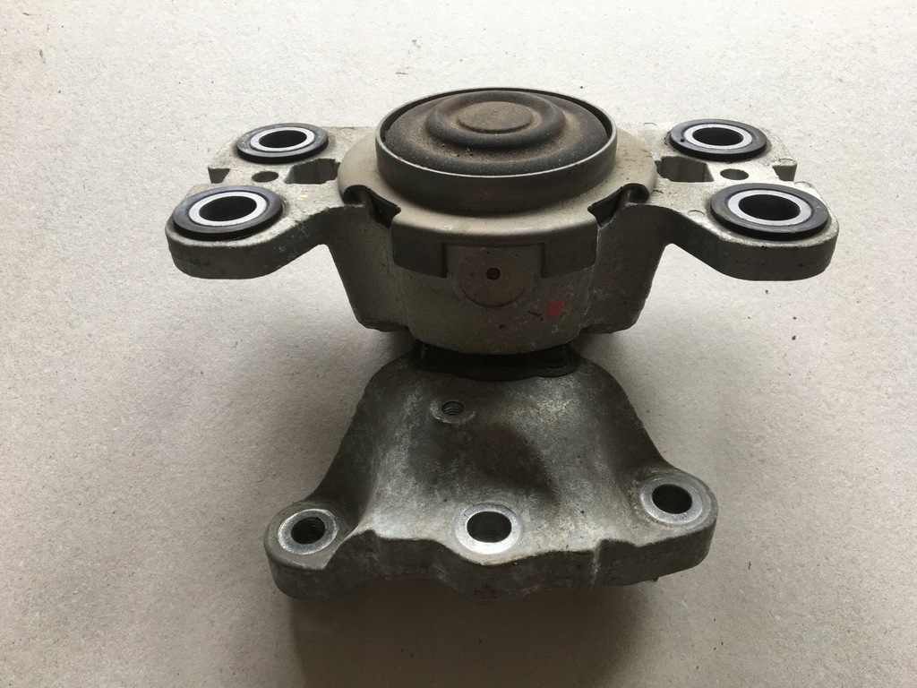 фото №9, Volvo v70 iii v60 s60 ii 2.0 d кронштейн подушка двигуна оригінальний номер 31401307