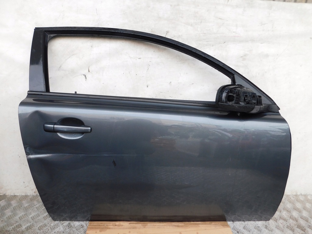 фото №1, Дверь правое volvo c30