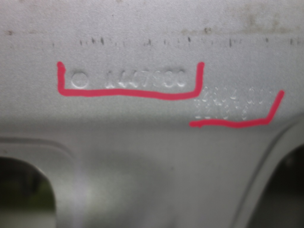 фото №8, Капот mercedes v vito w447 a447930 серебристая