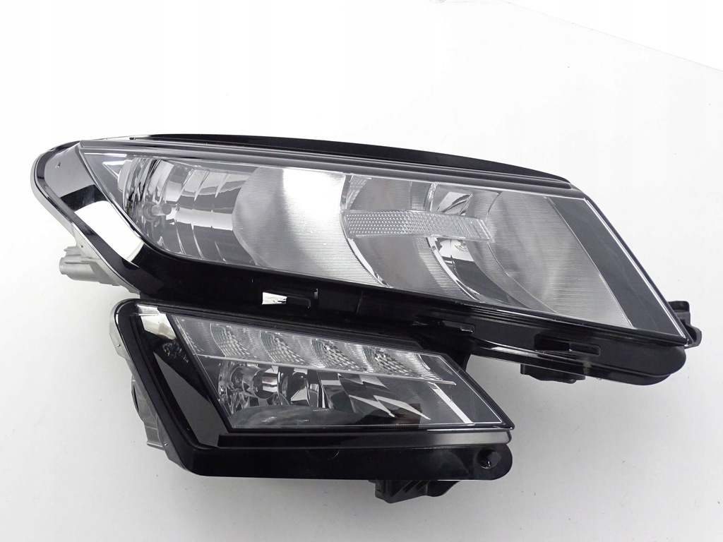 фото №1, Лампа передняя правая skoda kodiaq led