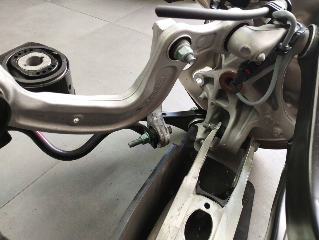 фото №7, Audi a4 b9 8w балка oś підвіска задня