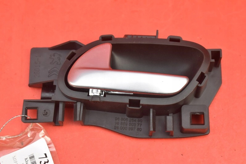 фото №1, Ручка внутренняя левая перед peugeot 301 15r