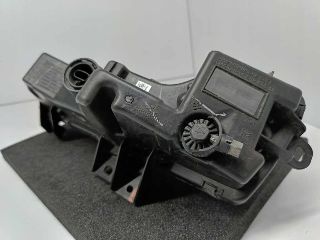 Купить Tesla model 3 m3 17-противотуманная фара drl правый лампа противотуманная led 1077396-00-c