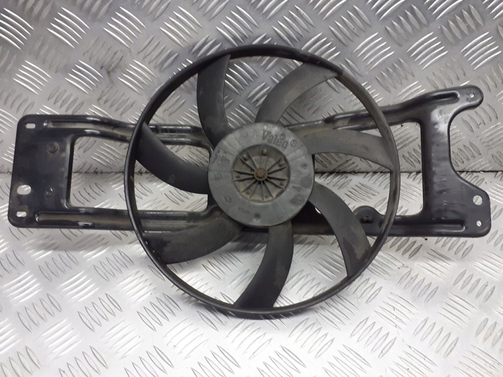Купить Вентилятор радиатора renault megane 1 1.4 7700838136