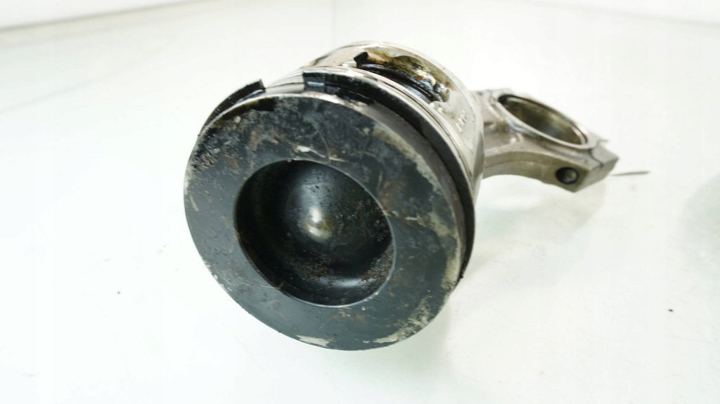 фото №5, Bmw x3 e83 2.0 d поршень шатун поршень поршни комплект n47