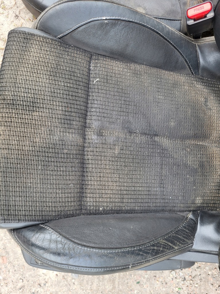 фото №10, Сиденья заднее сиденье обшивки ремни kpl citroen c4 ii b7