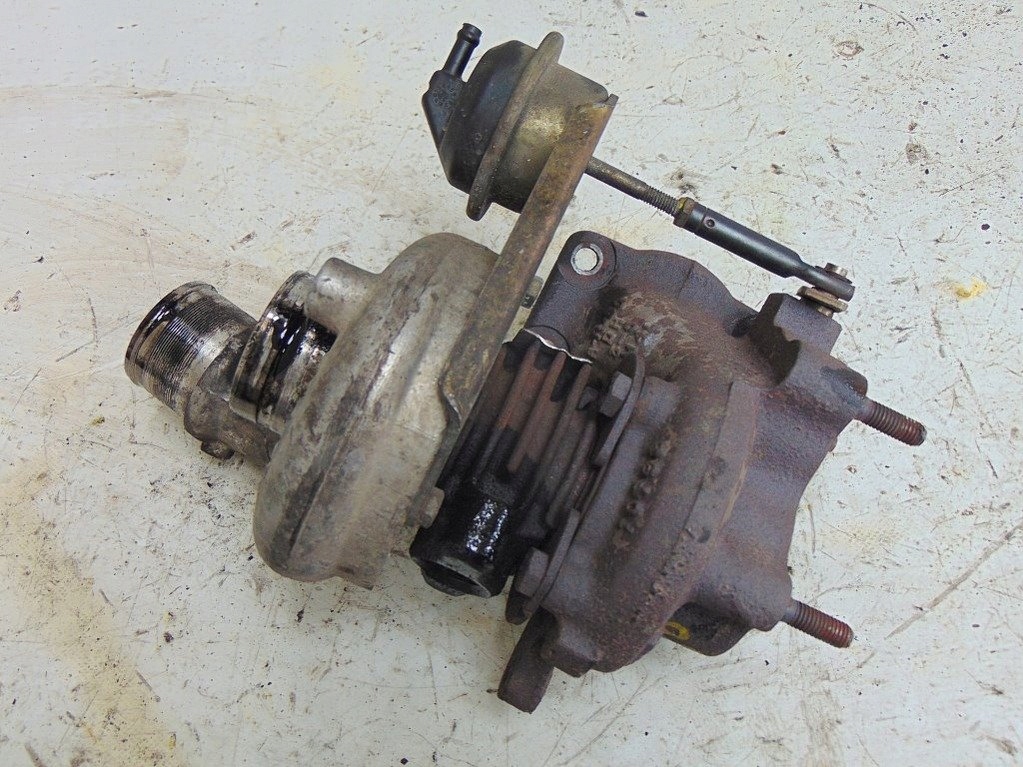 фото №5, Volvo v40 1.9td 97r турбонагнетатель 7700108866