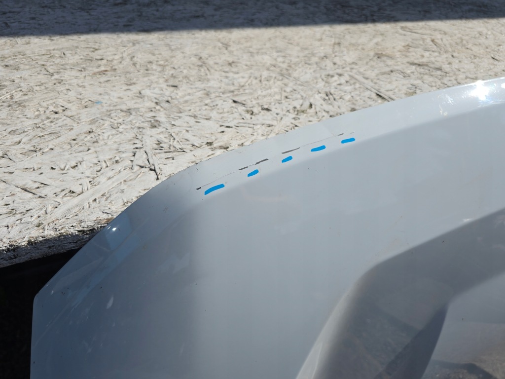 Dacia duster 3 3 24- капот крышка двигателя Киев