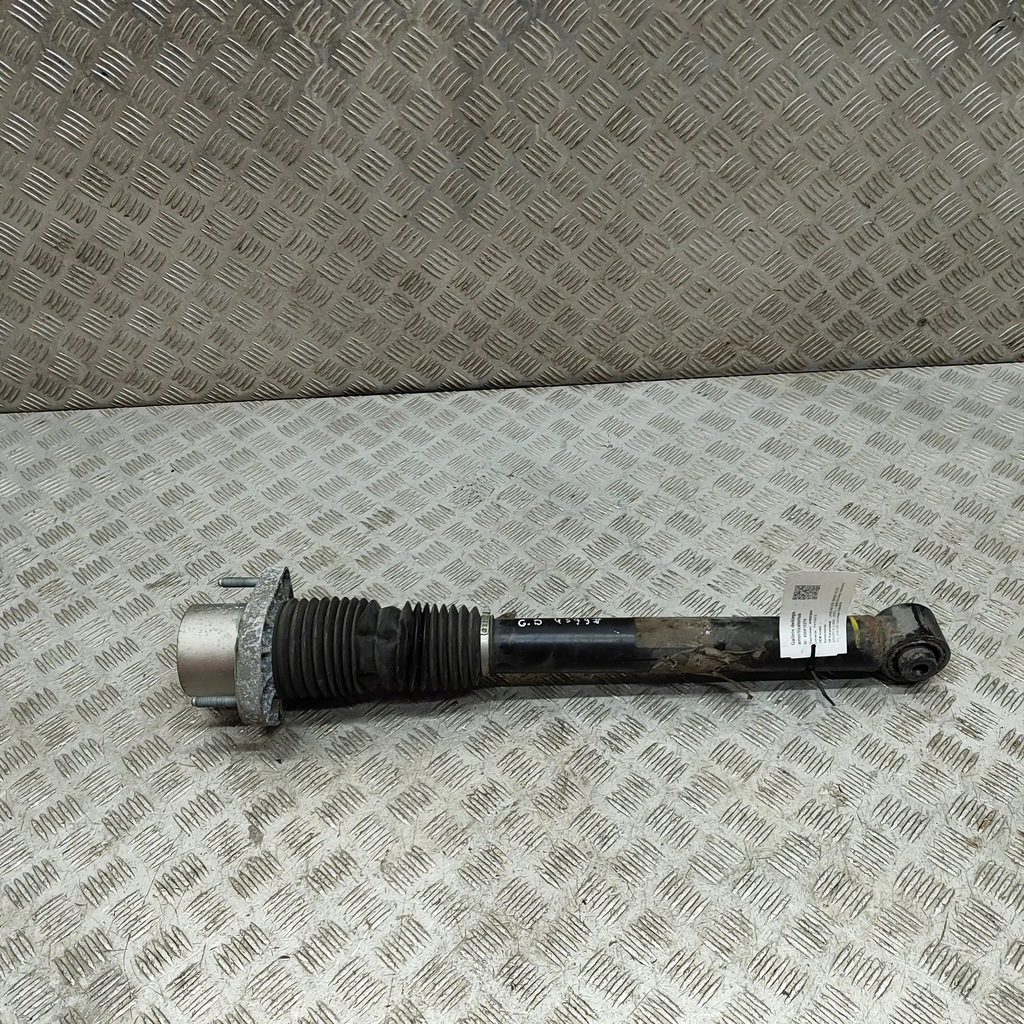 фото №1, Land rover range rover sport l494 2018 права сторона амортизатор задній