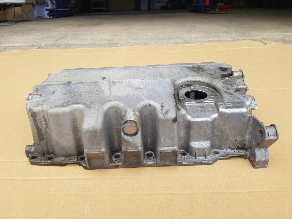 Поддон масляная / vw audi seat skoda / 1.9 tdi 105km bls / исправна хорошее состояние Цена