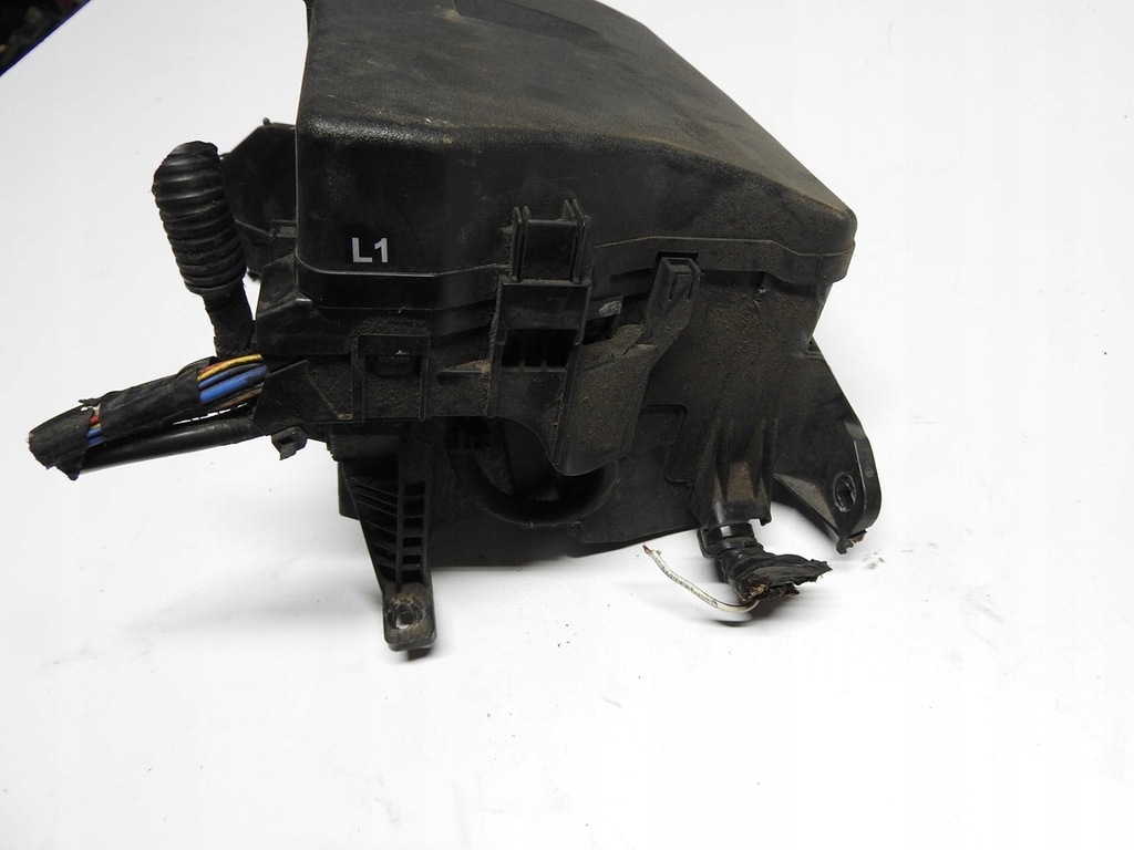 фото №5, Toyota auris i коробка запобіжників 82662-02190