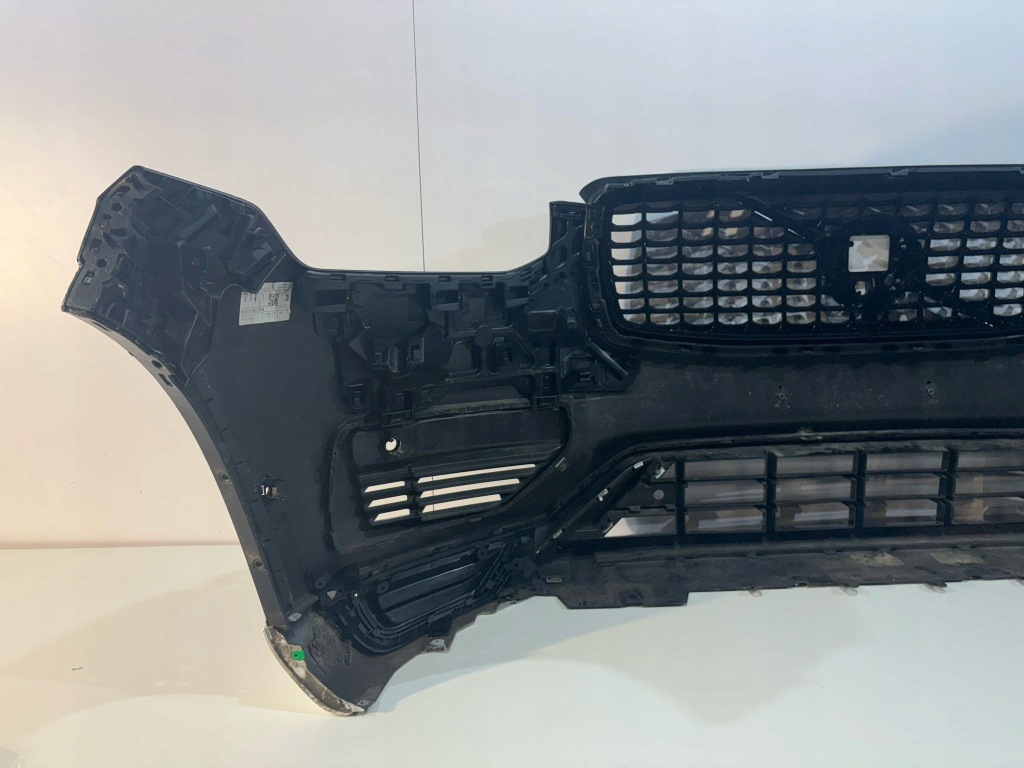 Volvo xc90 2 r-design рестайлинг  бампер передний- 18063 с Разборки