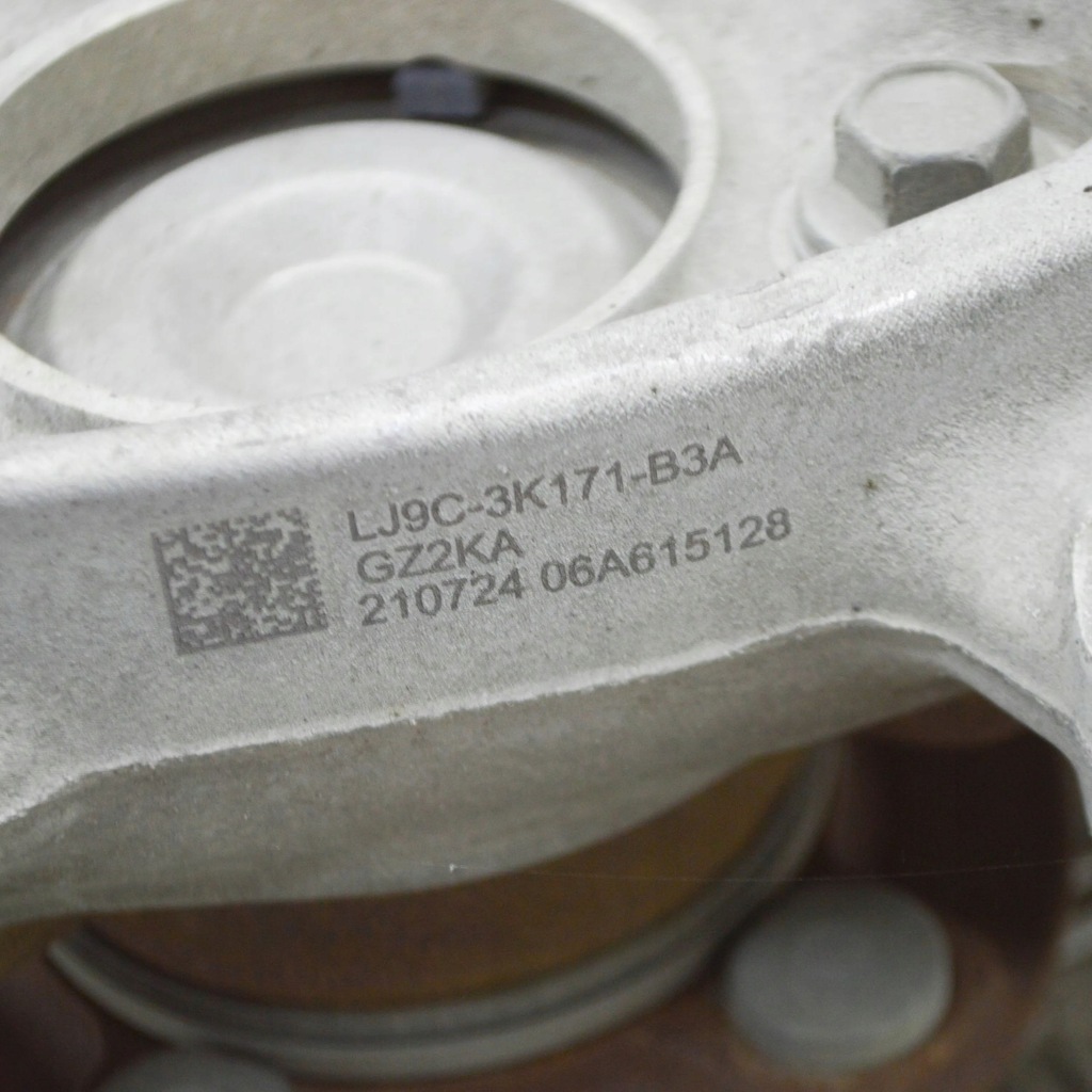 фото №8, Ford mustang mach-e 2022 левая сторона ступица колеса передний