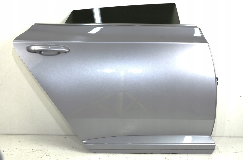 фото №1, Vw arteon fl r-line двері правий задня сріблястий lb7s