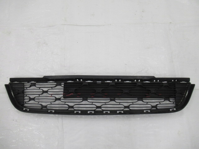 фото №1, Citroen c3 iii решётка нижняя бампера