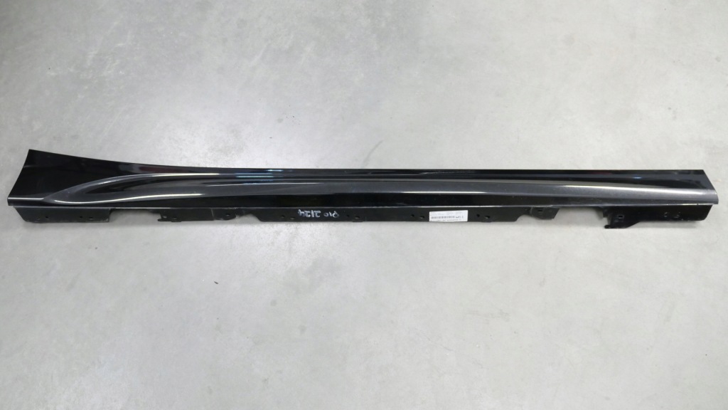 фото №1, Bmw f20 f21 молдинг поріг права накладка blacksaphire