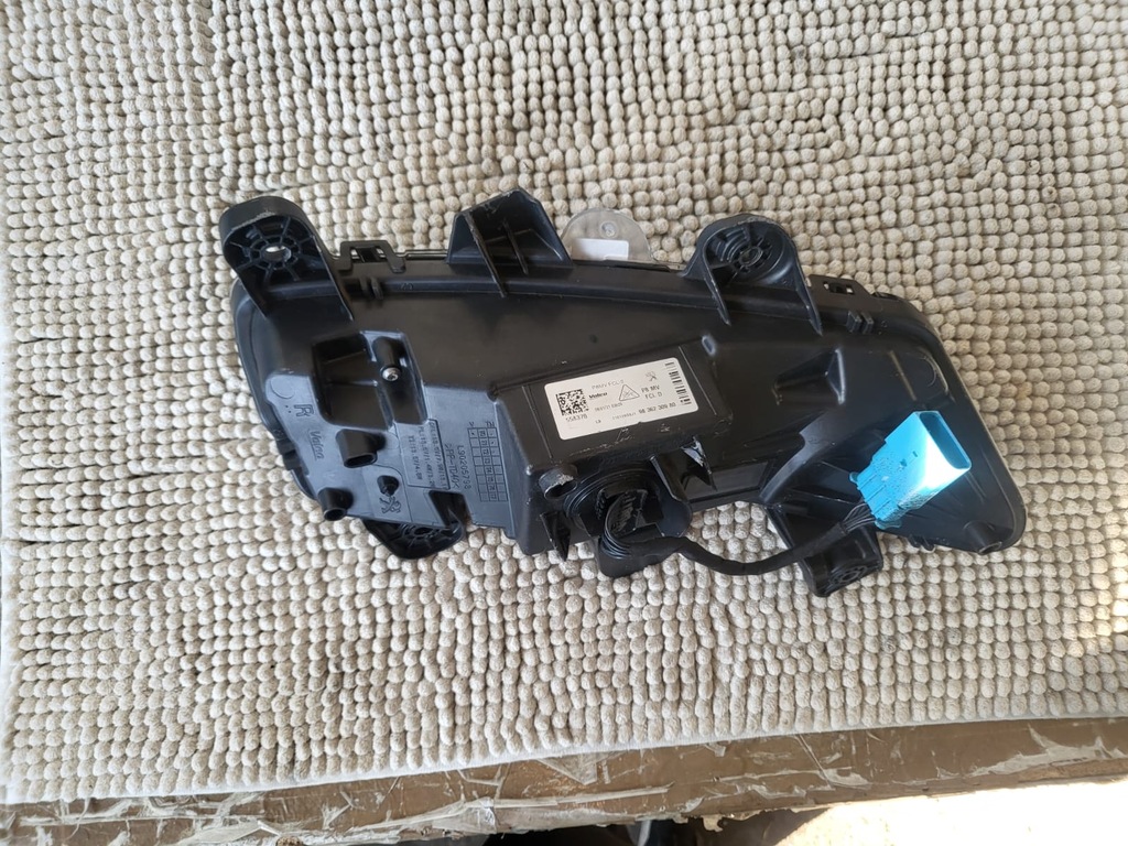 фото №9, Peugeot 3008 5008 ii lift правый противотуманная фара led drl or