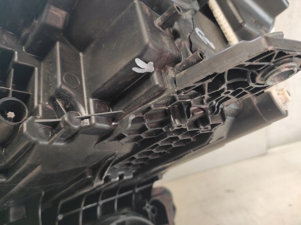 фото №7, Skoda kodiaq 16- лампа права перед 566941016h