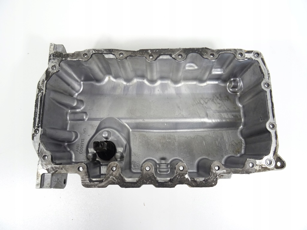 Купити Vw seat skoda піддон масляна 1.6 tdi 04l103603