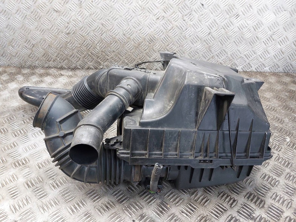 фото №8, Корпус фильтра воздуха расходомер труба воздухозаборник volvo s60 i 2.4 20v