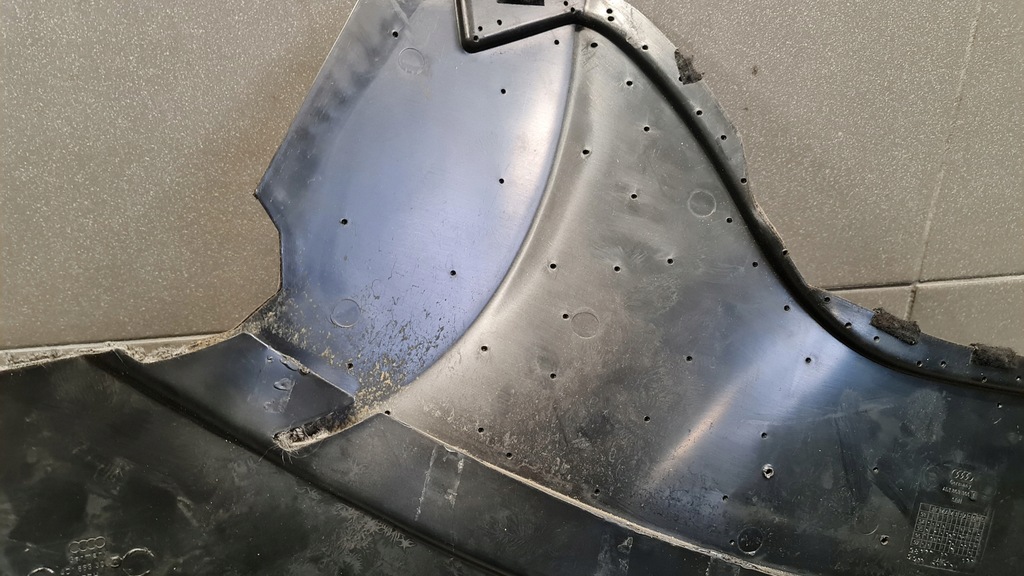 фото №13, Корпус тунель права audi a8 d2 eu 4d1863306k