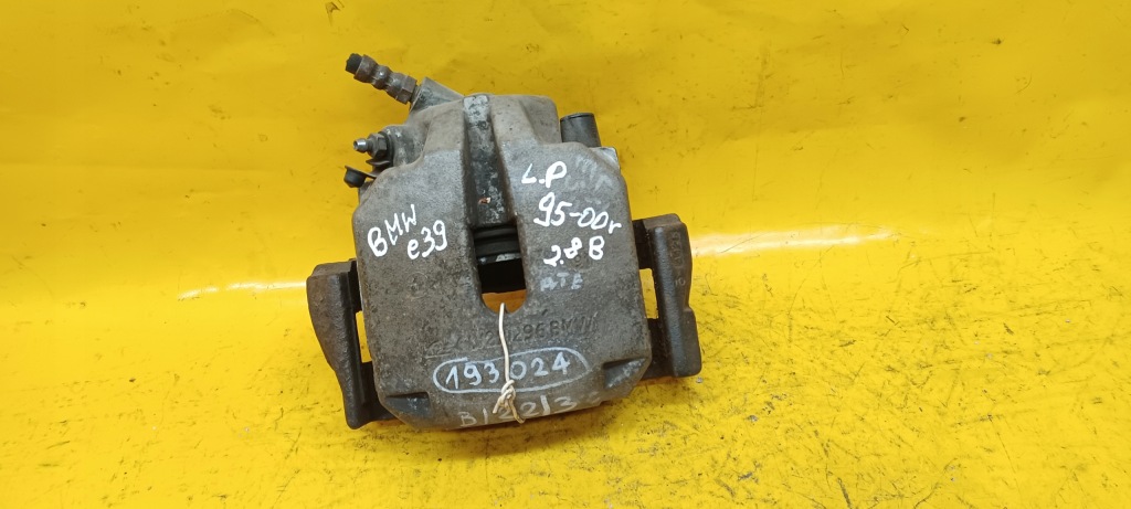 фото №1, Супорт ham.lewy перед bmw e39 2,8b 95-00r