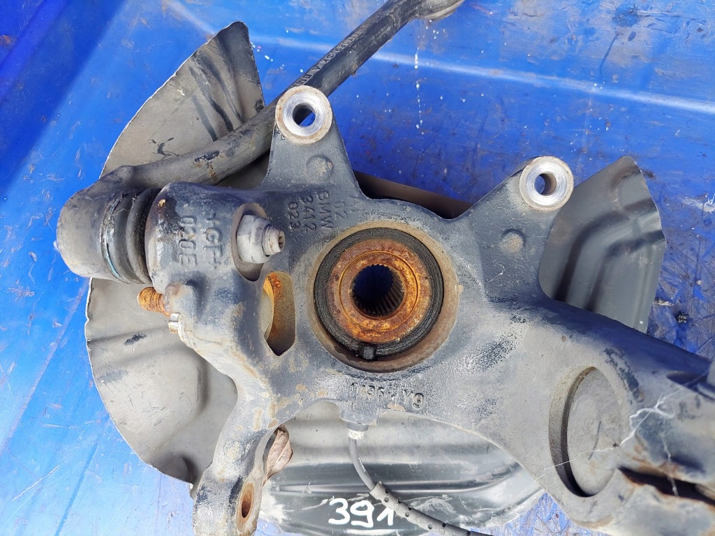 фото №1, Mcperson поворотный кулак bmw x3 3412023 левая